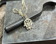 תליון חמסה משובץ זהב 14K