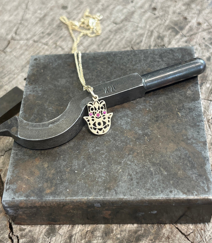 תליון חמסה משובץ זהב 14K