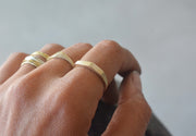 טבעת אסימטרית - זהב 14K